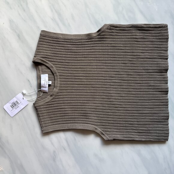 L'Academie Idola Rib Top - Picture 9 of 10